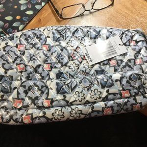 Vera Bradley grand travel cosmetic bag